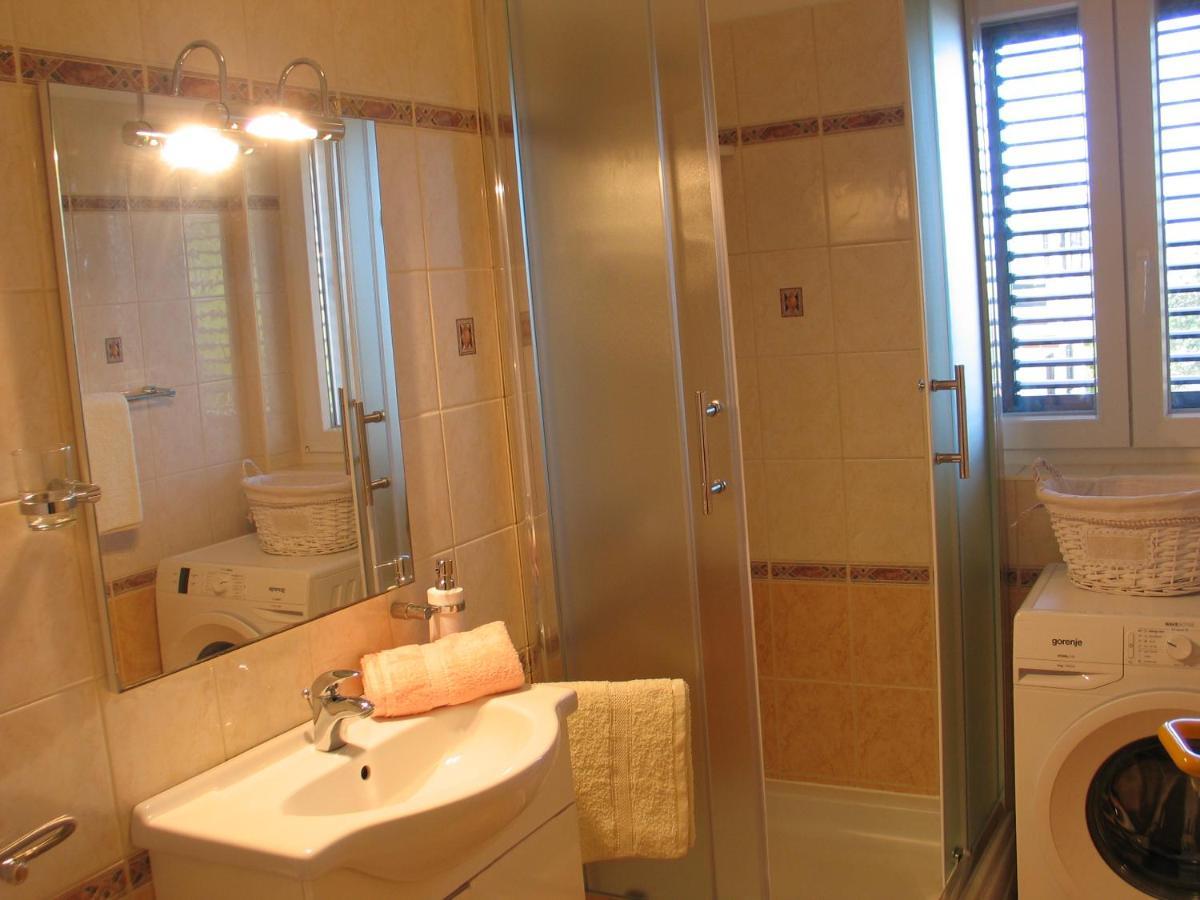 Apartmani Kunteja Паг Екстер'єр фото