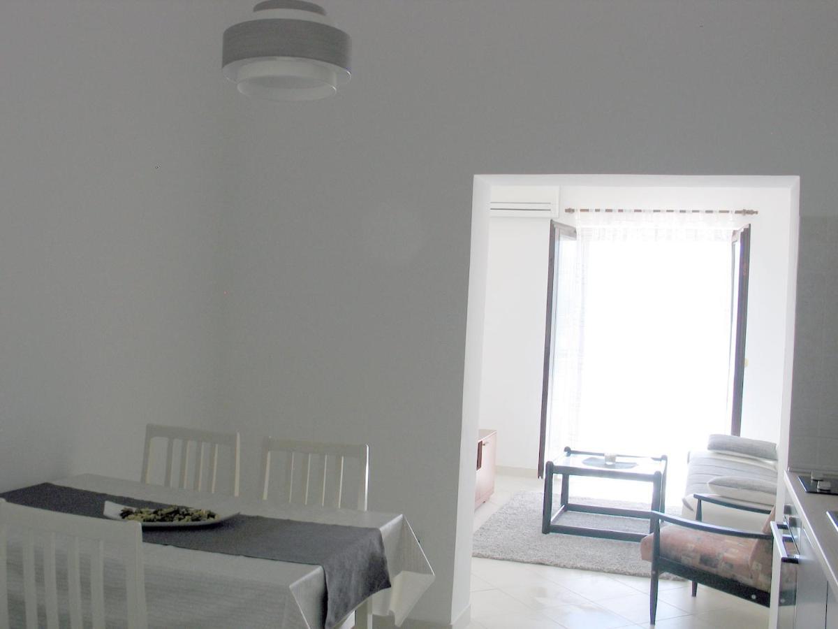 Apartmani Kunteja Паг Екстер'єр фото