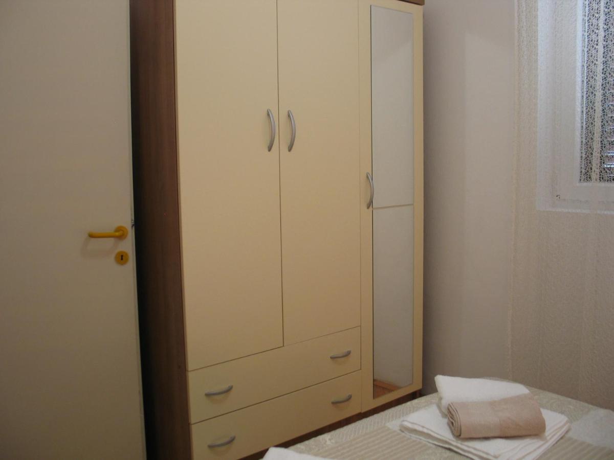 Apartmani Kunteja Паг Екстер'єр фото
